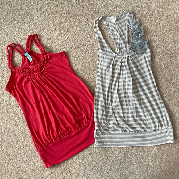 Tunic style tank tops - Picture 1 of 3